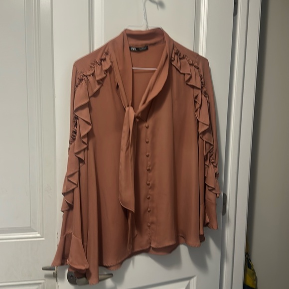 Zara Tops - Zara blouse